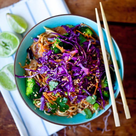 Spicy Thai Veg Noodles - Recipe photo by justeasyrecipes