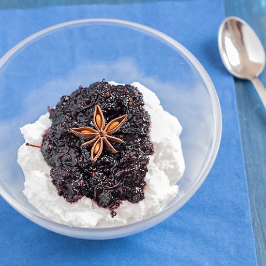 Mulberry Jam with Star Anise - Recipe photo by TheBlackFig