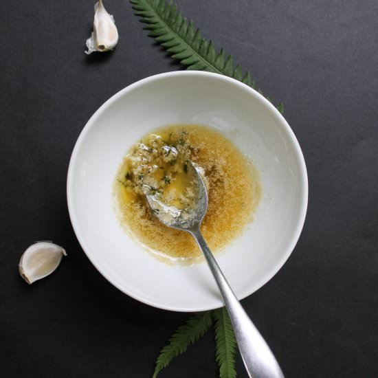 Golden Garlic Butter - Recipe photo by strawberry17