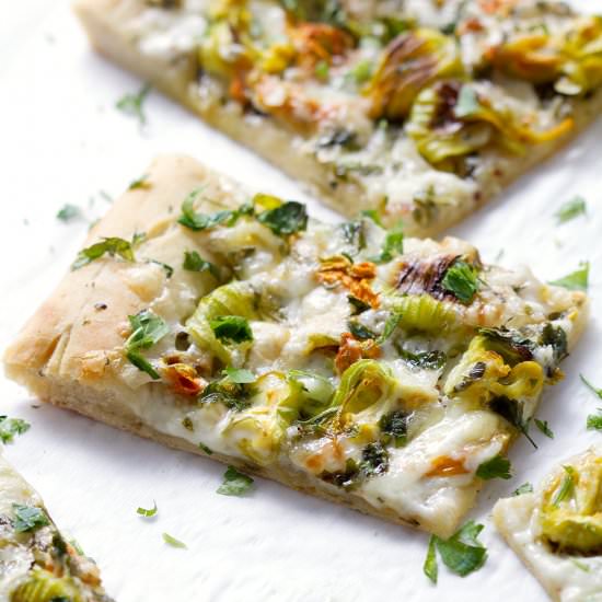 Squash Blossom Pizza - Recipe photo by foodfashionandfun