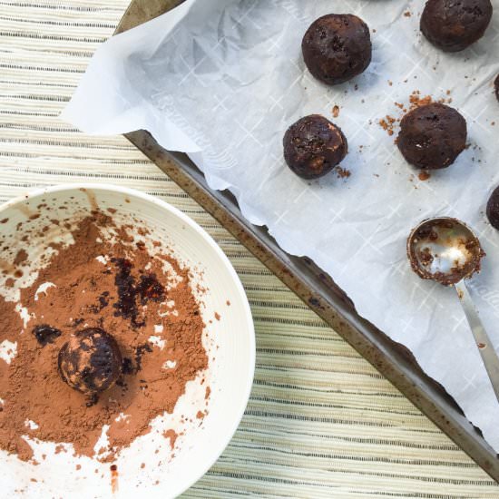 Raw Chocolate Pecan Truffles - Recipe photo by Petite Canteen