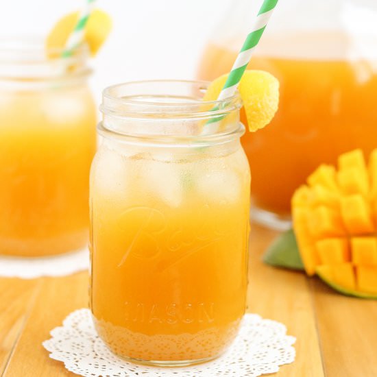 Mango Green Tea Lemonade - Recipe photo by Strawberry Blondie Kitchen