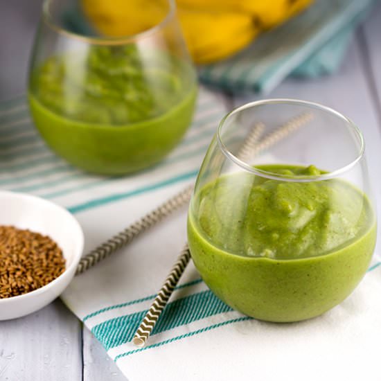 Tropical Green Smoothie - Recipe photo by Jessica Gavin