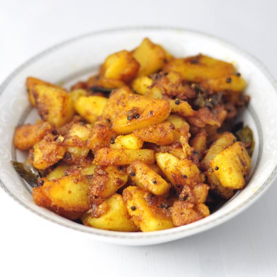 South Indian Style Potato Fry - Recipe photo by Antonet