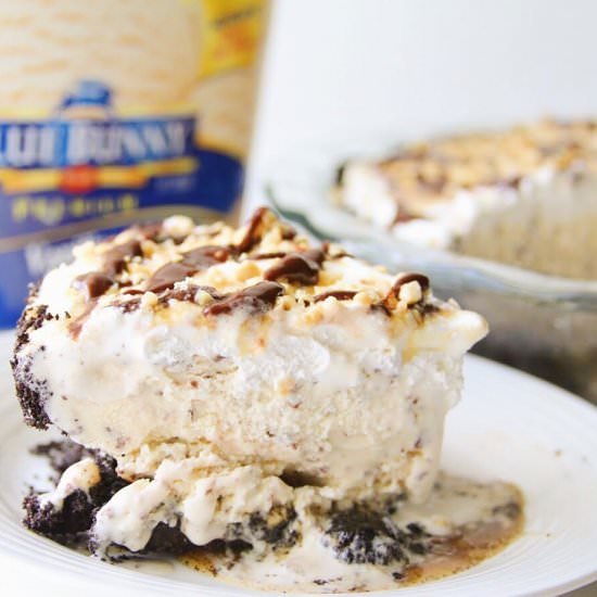 Chocolate & Caramel Ice Cream Pie - Recipe photo by Margaritas On The Rocks