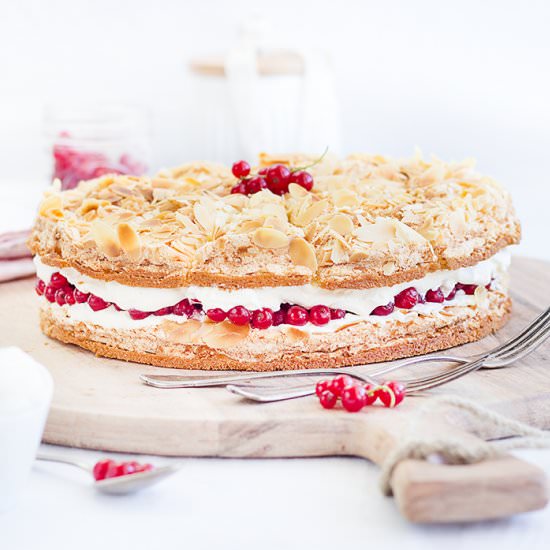 Redcurrant Meringue Cream Cake - Recipe photo by maraswunderland