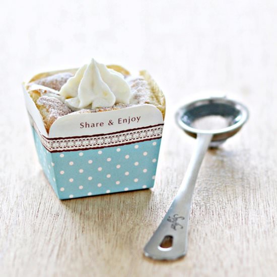 Durian Hokkaido Chiffon Cupcake - Recipe photo by Anncoo