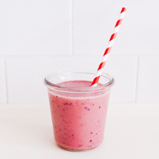 Buttermilk Cherry Smoothie - Recipe photo by Ribbonclown