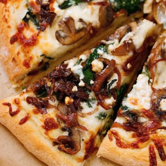Spinach Feta Pizza with White Sauce - Recipe photo by littlespicejar