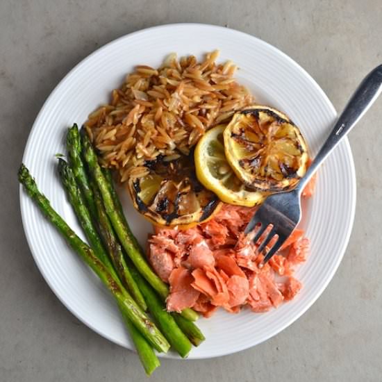 Grilled Lemon Salmon - Recipe photo by twothirdscup