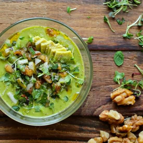 Green Gazpacho - Recipe photo by Petit World Citizen