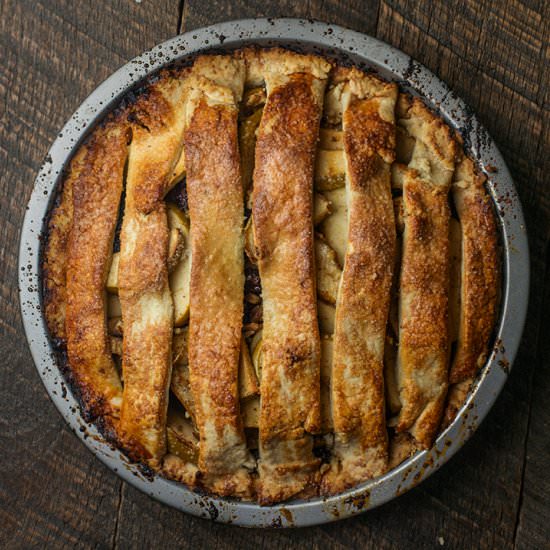 Fresh Summer Apple & Pear Pie - Recipe photo by nitinbud