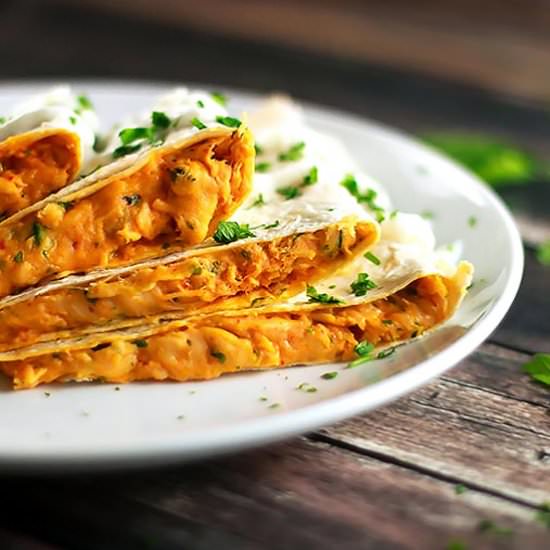 Cheesy Sriracha Chicken Quesadilla - Recipe photo by ScrambledChefs