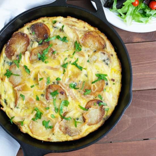 Spanish Style Tortilla with Chicken - Recipe photo by SmartLittleCookie