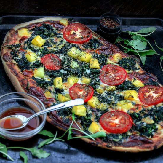 Garlicky Spinach Mango Tomato Pizza - Recipe photo by Anu@MyGingerGarlicKitchen