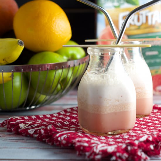 Mango Strawberry Smoothie - Recipe photo by tiffanybendayan