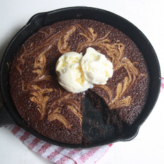Chocolate Almond Skillet Brownie - Recipe photo by The Desserted Girl