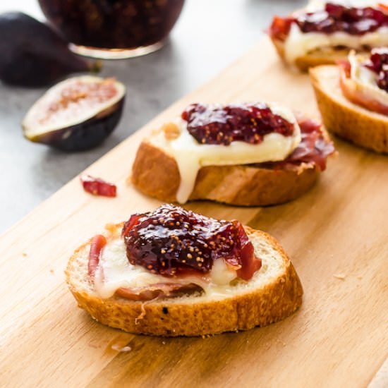 Brie, Fig Jam, & Serr Ham Crostini - Recipe photo by flavorthemoments