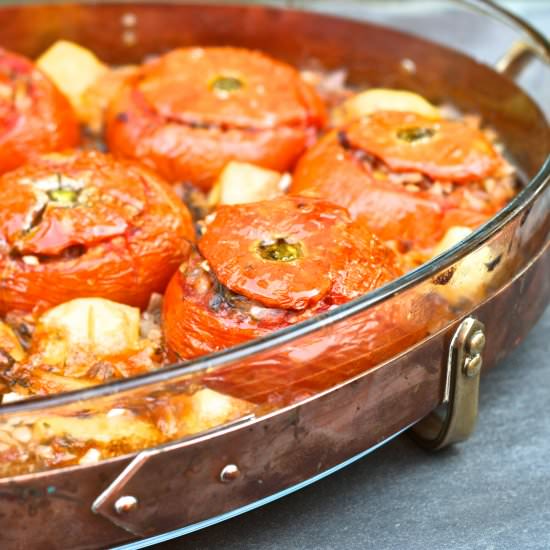 Stuffed Tomatoes - Recipe photo by marilenaskitchen