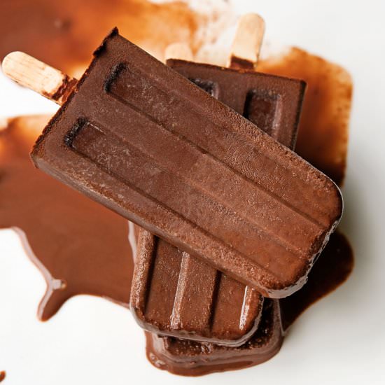 Fudge Ice Pops - Recipe photo by garlicmysoul