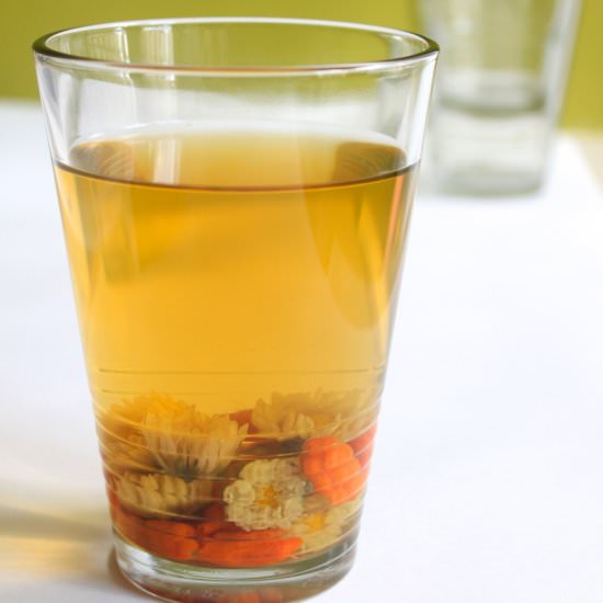Chrysanthemum + Goji Berry Tea - Recipe photo by yangjanice