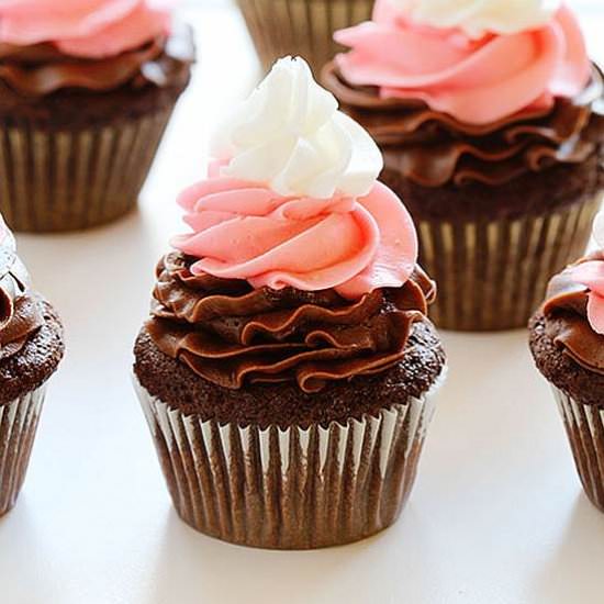 Neapolitan Frosting Cupcakes - Recipe photo by iambaker