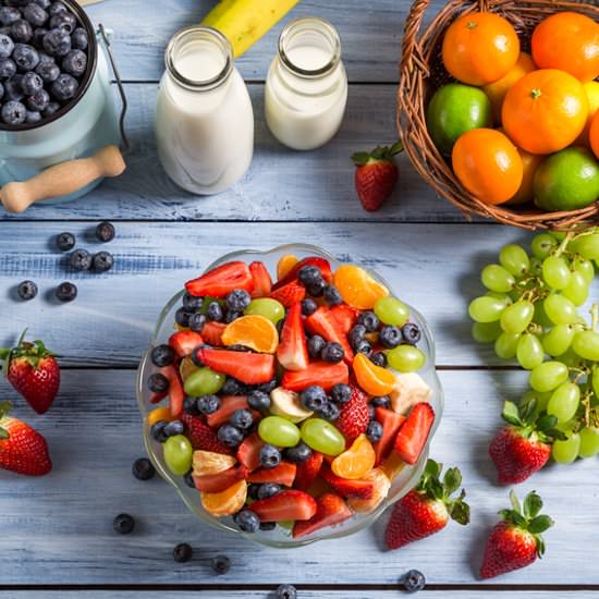 Light and Healthy Fruit Salad - Recipe photo by the picky eater
