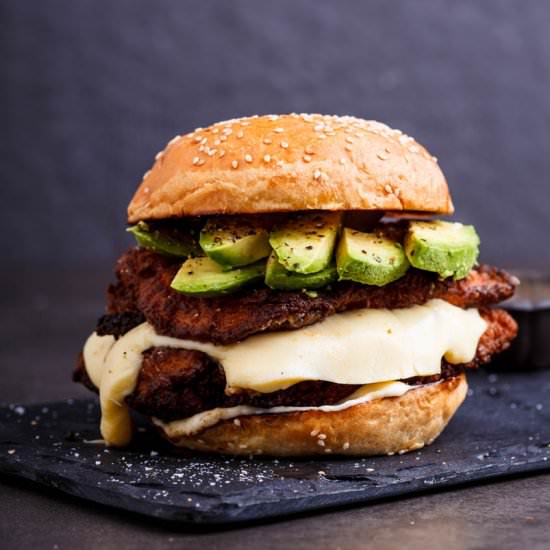 Crispy chicken burger - Recipe photo by Simply Delicious