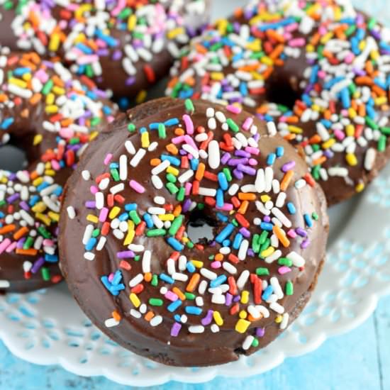 Baked Chocolate Donuts - Recipe photo by livewellbakeoften