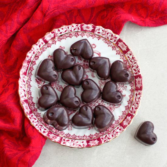 Raw Dark Chocolates - Recipe photo by kiwicook