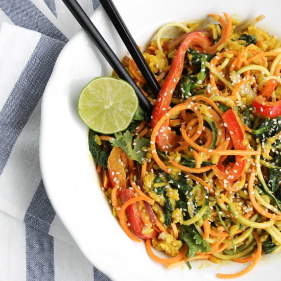 Twisted Thai Peanut Curry Bowl - Recipe photo by reachingforgreens