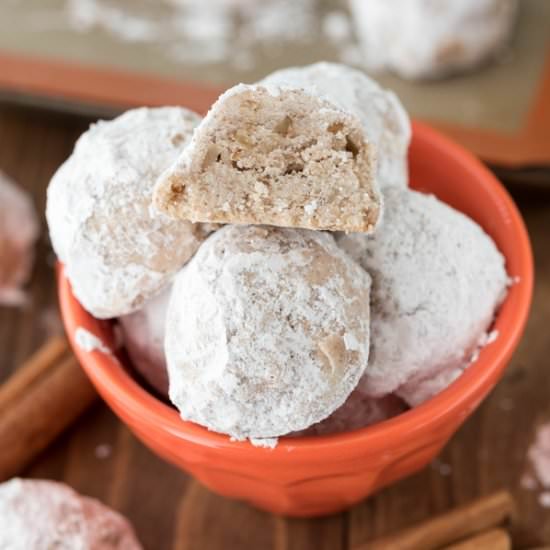Pumpkin Spice Snowballs - Recipe photo by crazyforcrust