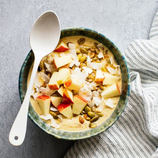 Apple and Oatmeal Smoothie Bowl - Recipe photo by Kitchen Konfidence