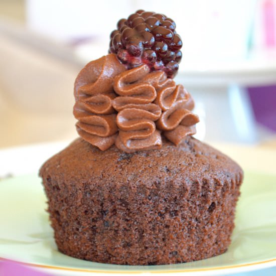 Blackberry Chocolate Cupcakes - Recipe photo by bakerangel.com