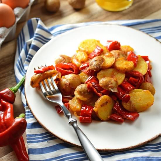 Zesty Potato and Pepper Hash - Recipe photo by SimpleSeasonal