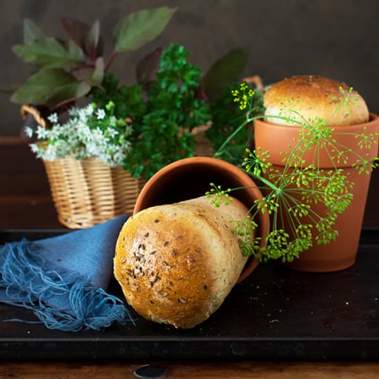 Garlic Bread with Fresh Herbs - Recipe photo by cooking melangery