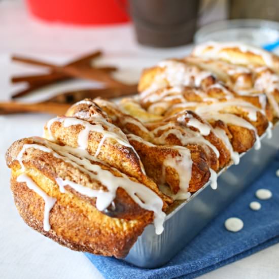 Cinnamon Pull Apart Bread - Recipe photo by Kleinworth &amp; Co