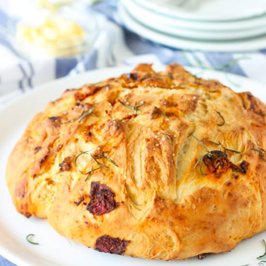 Sun-Dried Tomatoes Bread - Recipe photo by cassiboeno