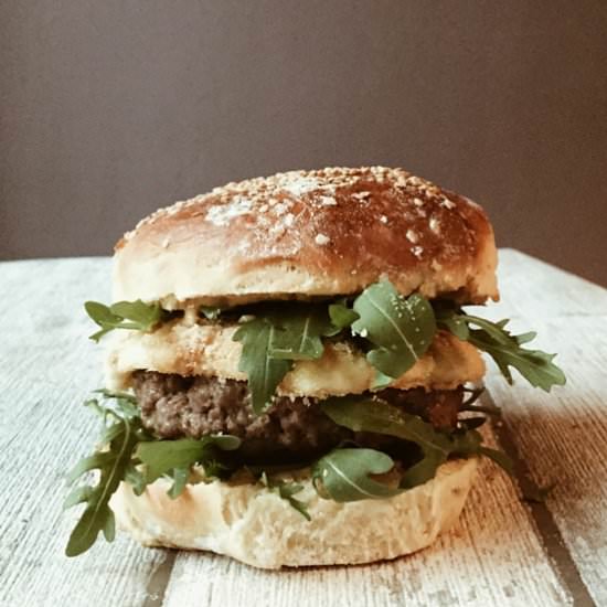 Brie Burger - Recipe photo by Gourmet Project
