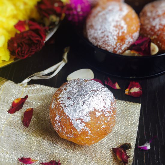 Apricot Pops - Recipe photo by My Tryst With Food And Travel