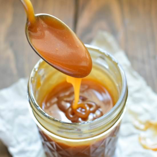 Caramel Sauce - Recipe photo by SprinkledWithJules