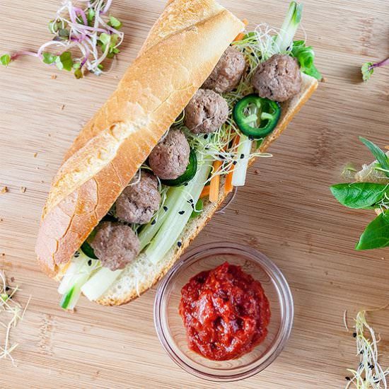 Mini meatballs sandwich - Recipe photo by ohmydish