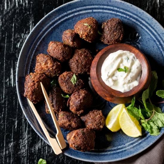 Middle Eastern Meat Balls - Recipe photo by currytrail