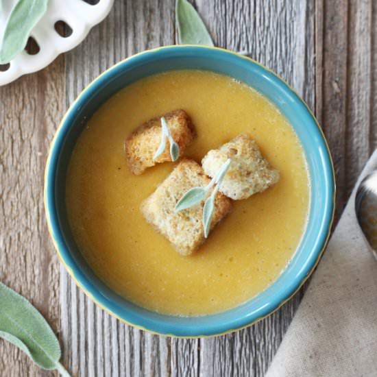 Roasted Butternut Squash Soup - Recipe photo by TheEyesofaBoy