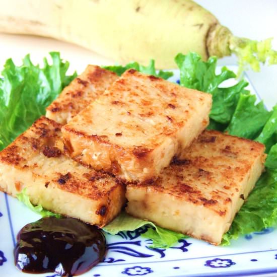 Steamed Lobak (Radish) Cake - Recipe photo by Spicehunt