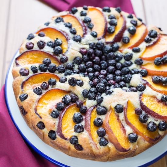 Peach and Blueberry Yogurt Cake - Recipe photo by Stasty