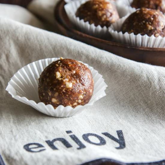 energy bites - Recipe photo by Sweetphi