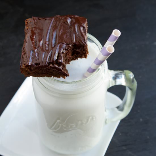 Cassava Blender Brownies - Recipe photo by HealthfulPursuit