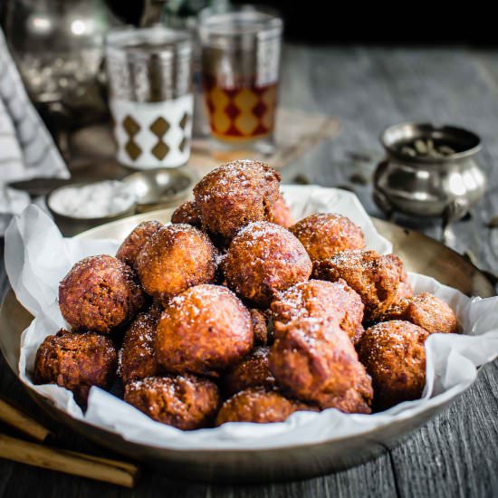 Spiced Banana and Coconut Fritters - Recipe photo by Gastronomic Bong