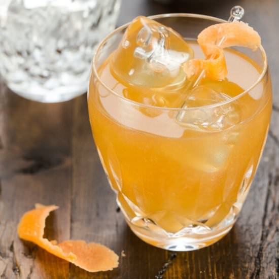 Maple Old Fashioned - Recipe photo by garnishwithlemon